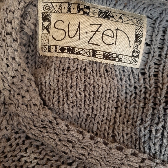 Su-Zen loose knit sweater - Picture 4 of 9